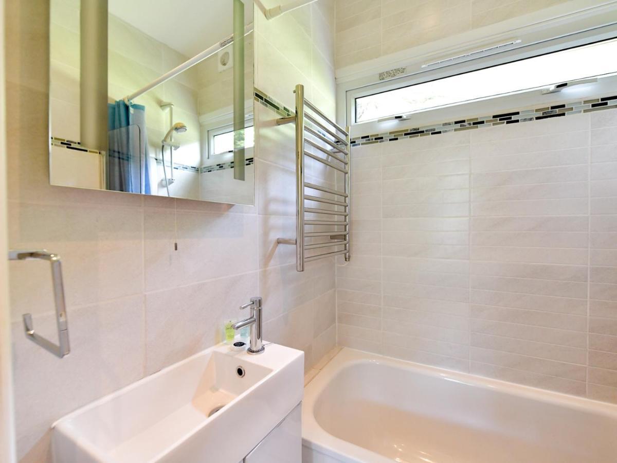 Pass The Keys Gower Beach Staycation Caswell Bay - Sleeps 4 Свонсі Екстер'єр фото